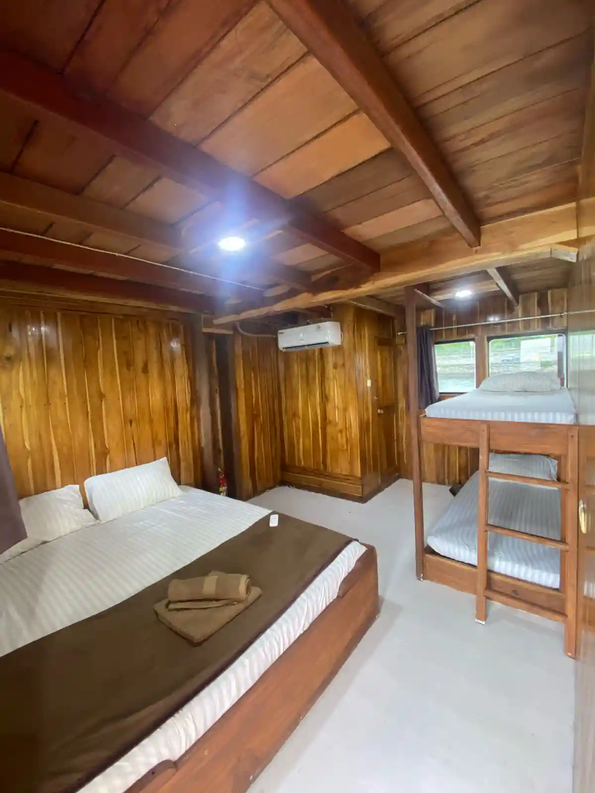 Guest Cabin - Image 1